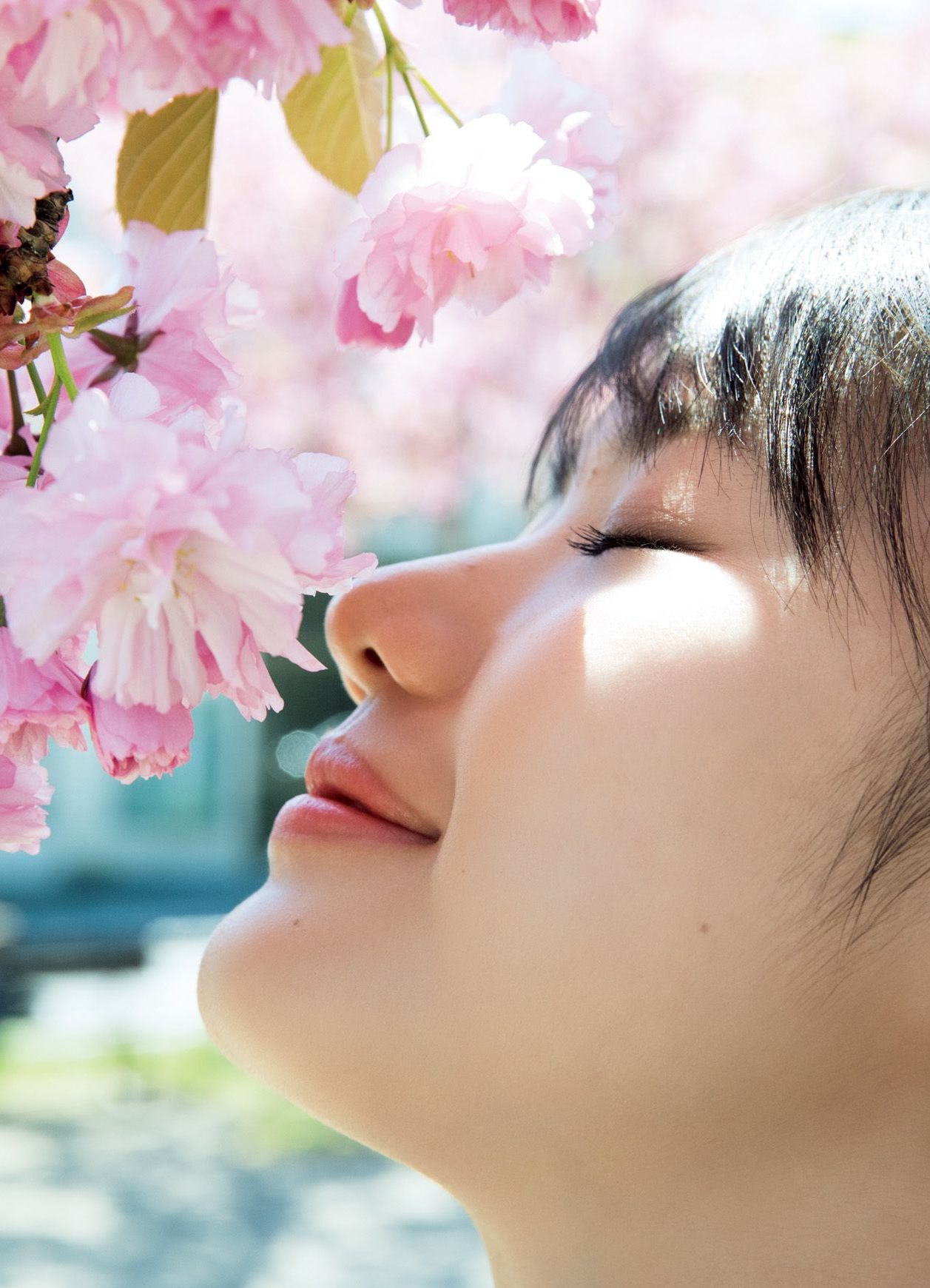 S ɽ N ģ Yokoyama REINA Reina ߻ͼ eighteen is to COSERӰ P.4